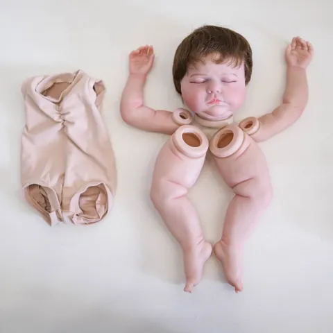 19 Inch Reborn Poppen Kit Tessa Handgeschilderde Realistische Siliconen Onderdelen Met Ingeplant Haar Stoffen Lichaam DIY Slapende Baby Pop Accessoires