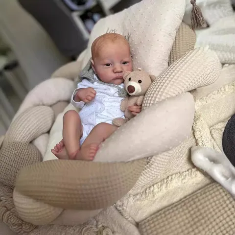 Realistic Reborn Baby Doll Full Silicone Body Sleeping Newborn Levi Handmade Art Doll With Polka Dot Clothing Bear Toy Gift For Kids