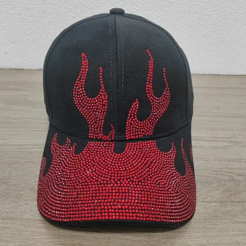 Berretto da Baseball con Strass a Fiamma Per Donna Uomo Cotone Regolabile Protezione Solare Streetwear Hip Hop Cappello