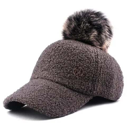 Women Winter Warm Sherpa Fleece Baseball Cap Fashion Teddy Fleece Hat With Faux Fur Pom Pom Metal Letter Logo Sun Hat