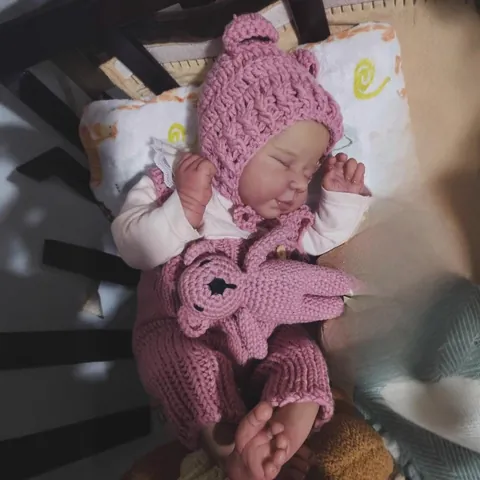 Realistic Reborn Baby Doll Soft Cloth Body Vinyl Limbs Pink Knitted Outfit Set Bear Hat For Kids Toys Gifts Handmade Doll