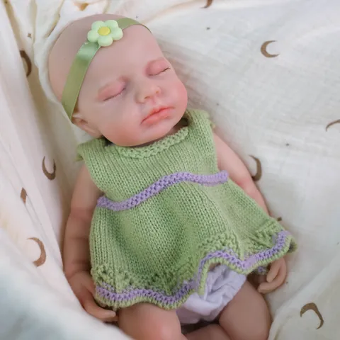 Realistic Reborn Baby Doll Soft Solid Silicone Simulated Infant Toy With Green Crochet Dress Flower Headband For Kids Gift