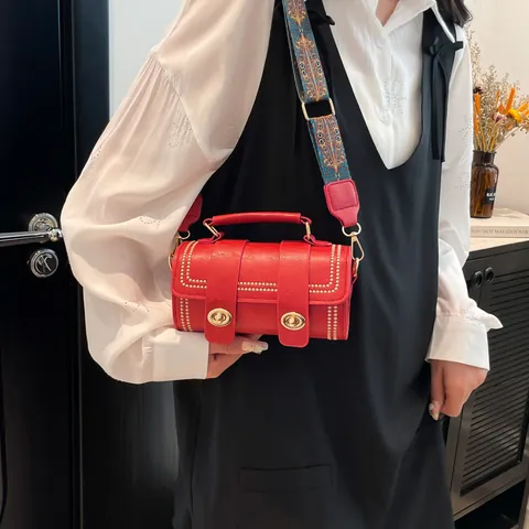 Vintage Barrel Crossbody Bag Women Rivet PU Leather Double Twist Lock Wide Bohemian Printed Strap Retro Shoulder Bag