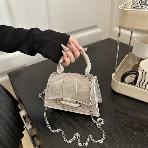Niche Designer Mini Hourglass Crossbody Bag Women Metal Chain Denim Synthetic Leather Shoulder Bag Small Square Bag