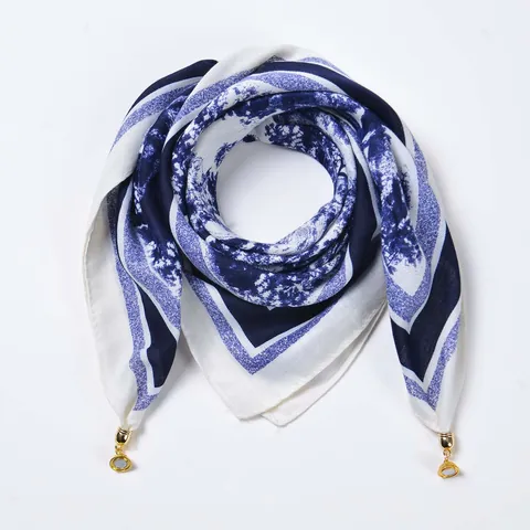 Women Elegant Square Scarf Magnetic Buckle Vintage Floral Printed Polyester Satin Neck Scarf Versatile Fashion Accessories