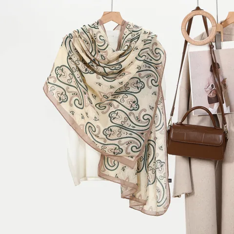 Women Large Paisley Print Scarf Retro Polyester Shawl Lightweight Sunshade Beach Wrap For Spring Autumn Summer Accessory
