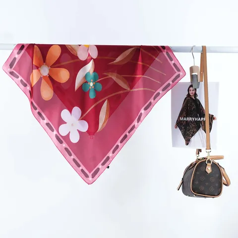 Foulard Carré en Satin à Imprimé Floral Vintage Pour Femmes Mode Sensation Soie Foulard de Cou Attache Cheveux Douce Accessoire Bandana