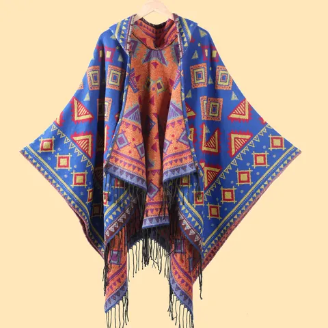Scialle Poncho con Cappuccio da Donna Boho Etnico Mantella con Frange Nappine e Jacquard Geometrico per Fotografia di Viaggio Avvolgimento Invernale