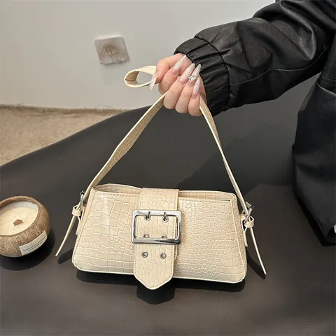 Bolso de Axila para Mujer de Cuero PU con Patrón de Cocodrilo Bolso de Hombro Baguette Retro con Hebilla Plateada Grande