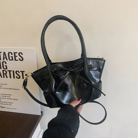 Sac Seau Femme Nœud Papillon en Cuir PU Brillant Mode Coréenne de Niche Plissé Sac à Main Bandoulière Élégant Sac d'Épaule