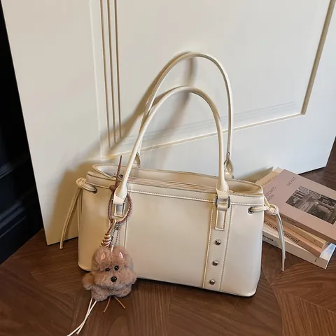 Women Fashion Large Capacity PU Leather Tote Bag Retro Rivet Underarm Shoulder Bag With Plush Dog Pendant Commuter Handbag