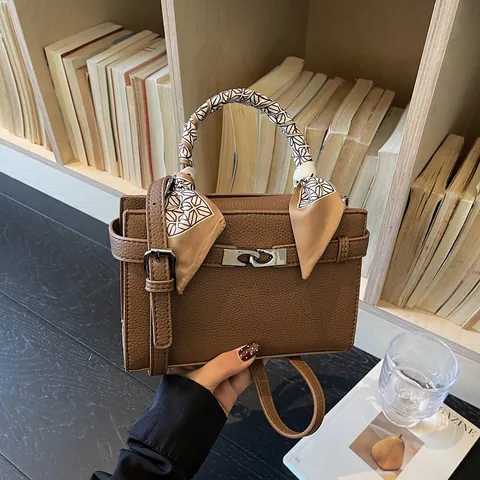 Γυναικεία Vintage Τσάντα Crossbody PU με Μοτίβο Λίτσι Με Διακόσμηση Σατέν Μαντήλι Τσάντα Χειρός Μεταλλική Κλειδαριά Μετακίνηση Μόδα Μικρή Τετράγωνη Τσάντα