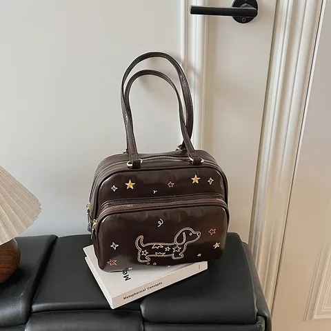 Borsa a Tracolla Vintage in Pelle PU Lucida Con Ricamo Cane Bassotto E Stella Borsa a Tracolla Multistrato da Donna Moda