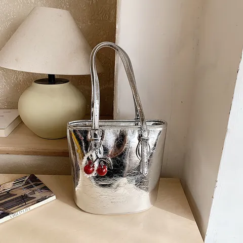 Women's Glossy PU Leather Bucket Tote Bag Fashion Casual Shoulder Bag With Cherry Pearl Charm Large Capacity Handbag