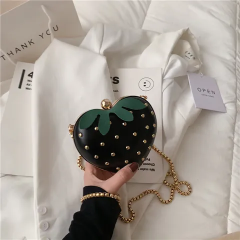Creative Strawberry Shape PU Leather Crossbody Bag With Rivets Gold Chain Strap Cute Fashion Shoulder Bag For Women Party