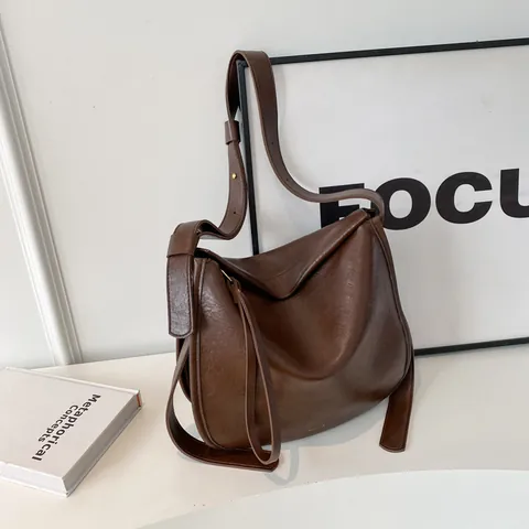 Women Large Capacity PU Leather Shoulder Bag Vintage Minimalist Soft Hobo Bucket Bag For Commuting Daily Versatile Solid Tote