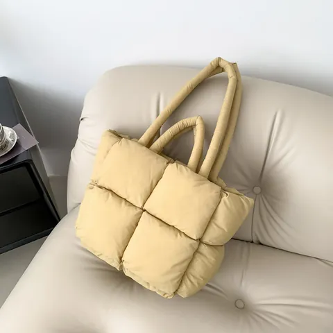 Quilted Puffer Tote Bag Large Capacity Padded Shoulder Handbag Soft Nylon Lightweight Casual Winter Fashion Women