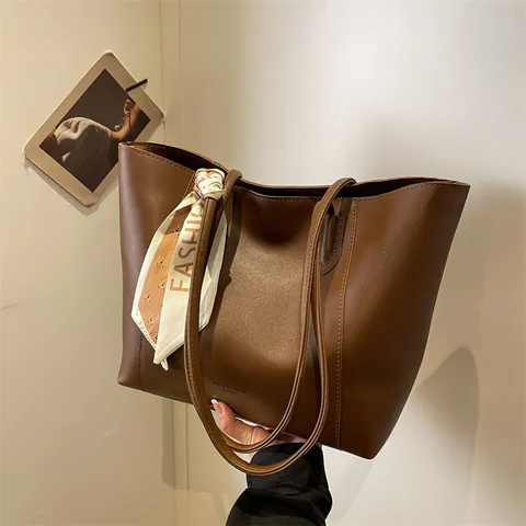 Bolso Tote de Cuero PU de Gran Capacidad para Mujer Bolso de Hombro Minimalista Color Sólido Con Pañuelo Decorativo para Oficina Escuela Diario