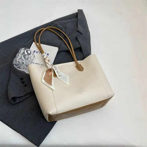Bolso Tote de Cuero PU de Gran Capacidad para Mujer Bolso de Hombro Minimalista Color Sólido Con Pañuelo Decorativo para Oficina Escuela Diario