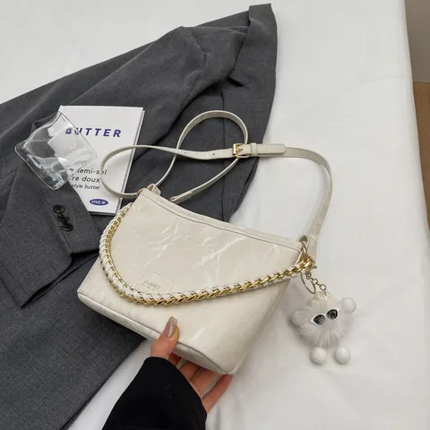 Mode Marmeren Textuur PU Leer Emmer Tas Voor Vrouwen Met Gouden Ketting En Pluche Bedel Crossbody Schoudertas Handtas