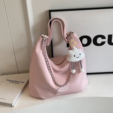 Borsa Tote Hobo da Donna in Pelle PU Martellata di Grande Capacità Con Catena in Metallo E Ciondolo a Nuvola Borsa a Tracolla