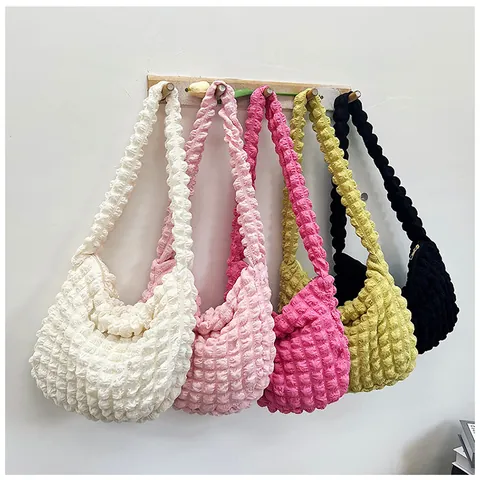 Grand Sac à Bandoulière Femme Texture à Bulles Nylon Souple Popcorn Cloud Tote Bag Froncé Décontracté Style Coréen Quotidien Voyage