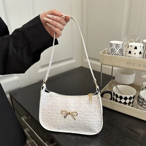 Sac Sous le Bras en Cuir PU Niche Française Pour Femmes Avec Nœud Doré Et Motif de Cercles Gaufrés Petit Sac Carré Tendance