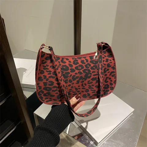 Women Leopard Print PU Leather Baguette Bag Vintage Underarm Shoulder Bag Polyester Lining Zipper Closure Daily Bag