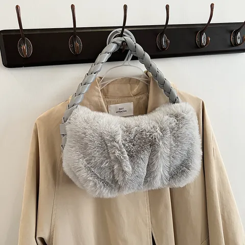 Women Plush Faux Fur Shoulder Underarm Bag With Braided Handle Pleated Fuzzy Tote Bag For Autumn Winter Daily Fashion