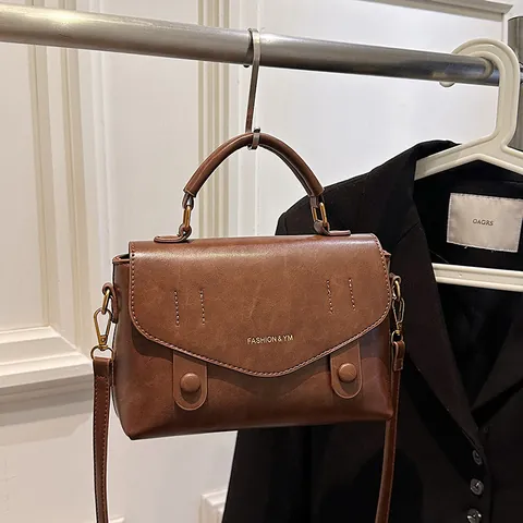 Women Retro PU Leather Small Square Bag Vintage Cambridge Style Handbag Contrast Color Crossbody Bag With Adjustable Strap