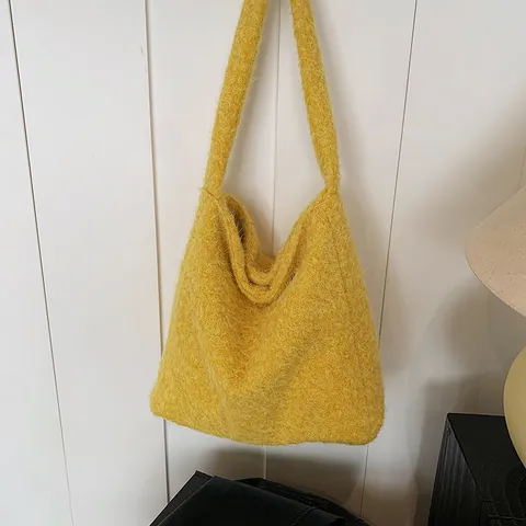Korean Style Woolen Plaid Large Capacity Shoulder Bag For Women Fashion Winter Autumn Tote Bag Crossbody Underarm Bag