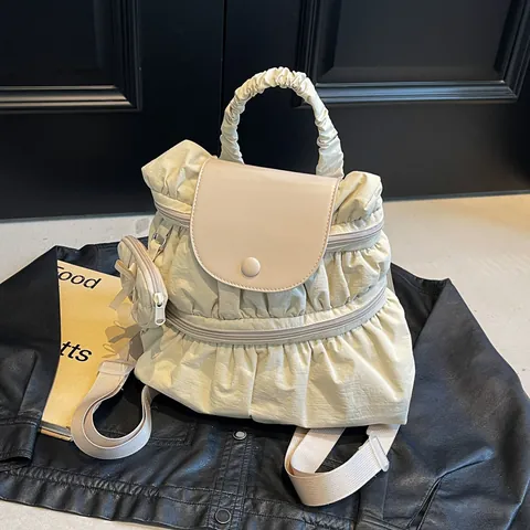 Koreanischer Stil Gerafft Nylon Rucksack Damen Mode Süß Plissiert Schultasche Lässig Handtasche Mit Mini Münzbörse