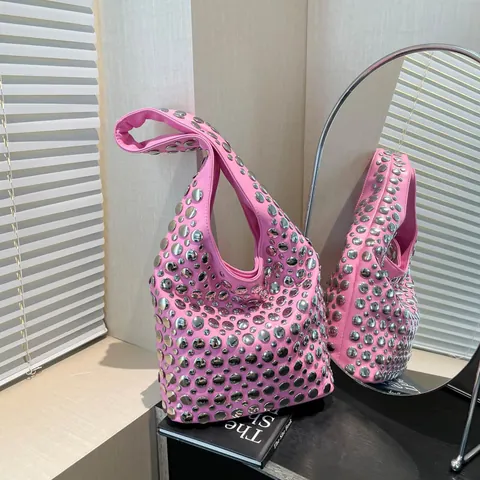 Borsa Hobo da Donna Trendy Personalizzata con Rivetti in Pelle PU Punk Y2K Borsa a Tracolla con Borchie Argentate per Moda Street Quotidiana
