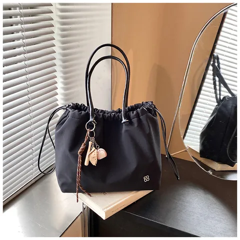 Women Large Capacity Bucket Bag Oxford Cloth PU Drawstring Tote With Baseball Pendant Casual Shoulder Handbag Metal Logo