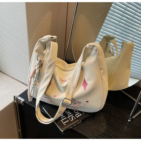 Borsa Tote da Donna Casual in Pelle PU con Ricamo Gatto e Stampa Lettere Borsa a Spalla con Ciondolo Intrecciato Streetwear Shopping Pendolare