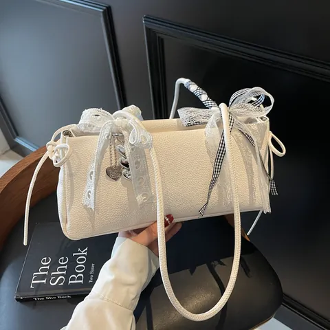 Korean Sweet PU Leather Underarm Bag For Women Litchi Pattern Lace Bow Heart Pendant Shoulder Bag Elegant Commuting Bag