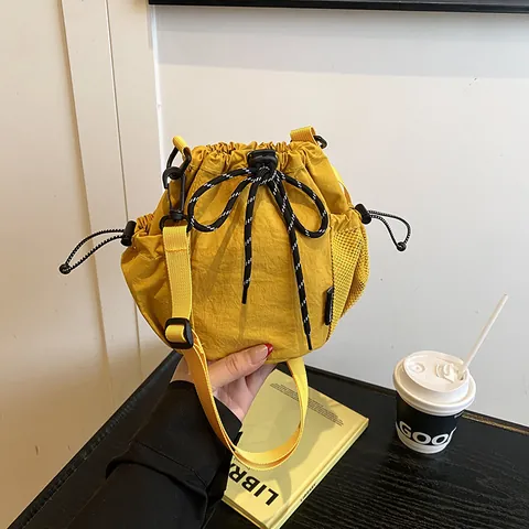Women Nylon Drawstring Bucket Bag Mesh Side Pocket Lightweight Fashion Crossbody Shoulder Bag Daily Commuting Travel Purse