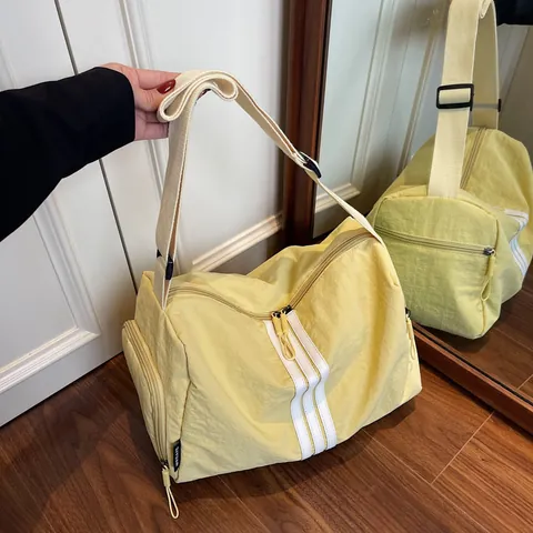 Borsa a Tracolla in Nylon a Righe da Donna Grande Capacità Borsa da Viaggio Sportiva Fitness Con Tracolla Larga Stile Casual