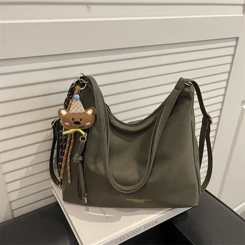 Damen Koreanisch Wildleder Große Kapazität Tote Bag Minimalistisch Schultertasche Mit Quaste Und Bär Anhänger Mode Alltag Handtasche