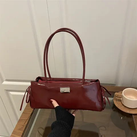 Fashion Glossy PU Leather Underarm Bag Women Vintage Simple Baguette Shoulder Bag With Bow Tie Metal Plate Commuter Tote Bag