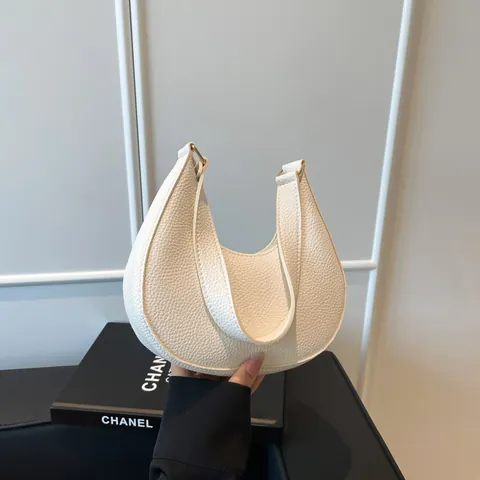 Women Minimalist PU Leather Hobo Bag Lychee Pattern Crescent Shoulder Bag Solid Color Metal Buckle Underarm Handbag
