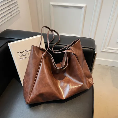 Women Large Capacity PU Leather Tote Bag Vintage Minimalist Shoulder Bag Solid Color Commuter Underarm Bag Casual Fashion Handbag