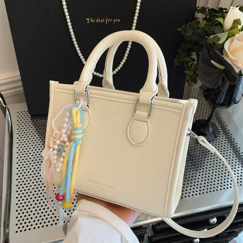 Damen Minimalistische Tote Bag Mit Litchi-Muster Bonbonfarben PU-Leder Schultertasche Mit Verstellbarem Riemen Crossbody Handtasche Für Den Alltag Shopping Mode Geschenk