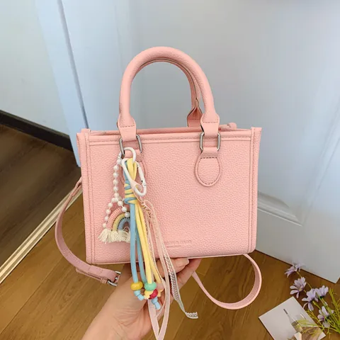 Damen Minimalistische Tote Bag Mit Litchi-Muster Bonbonfarben PU-Leder Schultertasche Mit Verstellbarem Riemen Crossbody Handtasche Für Den Alltag Shopping Mode Geschenk