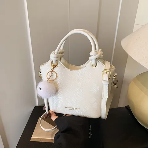Bolso Bombonera de Cuero PU con Estampado de Serpiente para Mujer Asa Anudada Bolso Bandolera con Colgante de Peluche