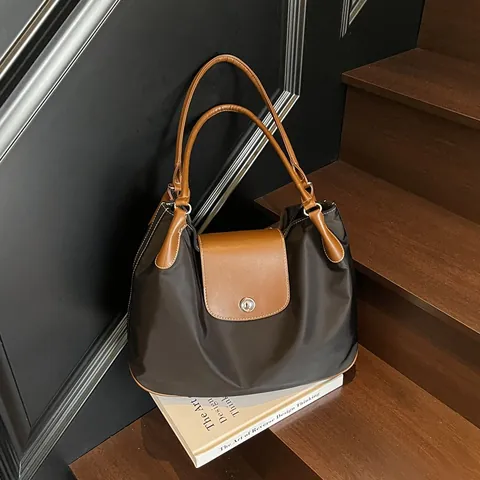 Borsa Tote da Donna di Grande Capacità in Nylon Con Impunture a Contrasto Finiture in Pelle a Contrasto Borsa a Tracolla