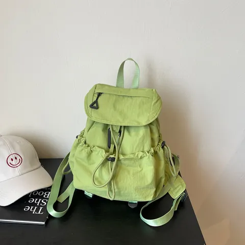 Zaino da Donna Leggero in Nylon con Coulisse Borsa da Scuola Casual per Studenti Minimalista con Patta e Tasche Multiple per Viaggi