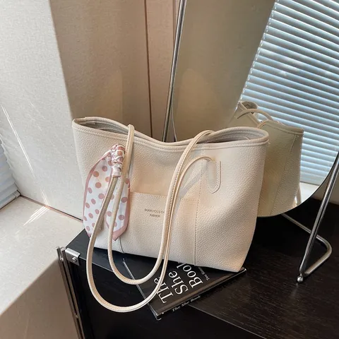 Borsa Tote da Donna in Pelle PU Martellata Grande Capacità Borsa a Spalla da Pendolare Con Foulard a Pois per Ufficio Quotidiano
