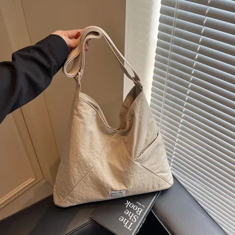 Japanese Minimalist Large Capacity Tote Bag For Women Wrinkled Nylon Geometric Triangle Shoulder Bag With Adjustable Wide Strap