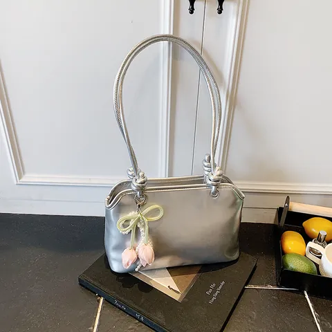 Borsa a Secchiello in Pelle PU Moda Donna Con Tracolla a Nodo Charm Tulipano Perla Argento Metallizzato Rosa Nero Tote Bag